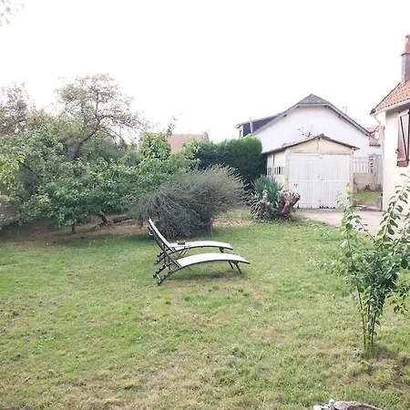 Ferienhaus Maison Avec Jardin A Les Bains *