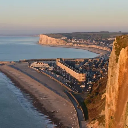 Semesterbostad Maison Avec Jardin A Les Bains *