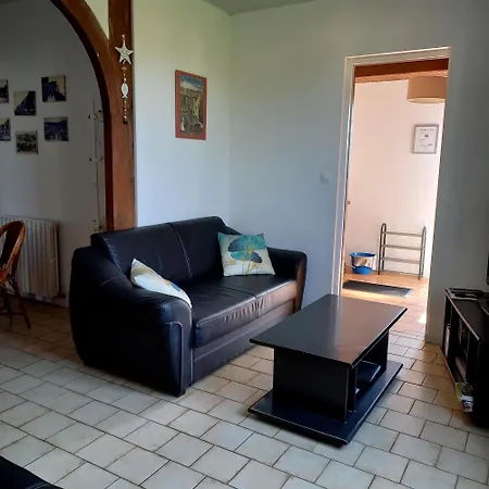 בית נופש Maison Avec Jardin A Les Bains